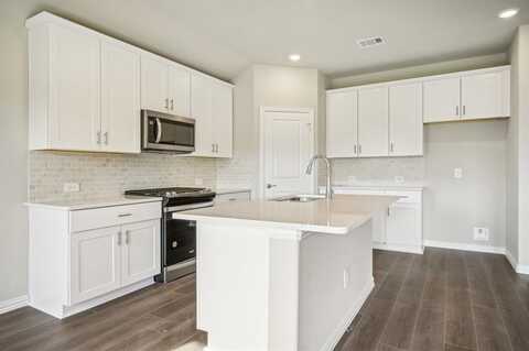 4023 Medina Drive, Farmersville, TX 75442