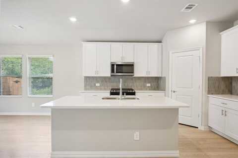 4027 Medina Drive, Farmersville, TX 75442
