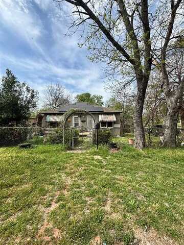 3219 25th Street, Fort Worth, TX 76106
