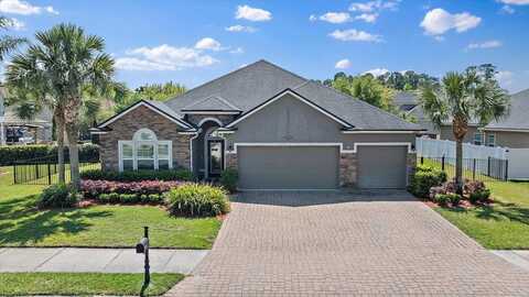 11736 Paddock Gates Dr, Jacksonville, FL 32223