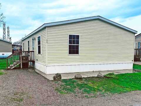 4250 ST RT 307 E., Geneva, OH 44041