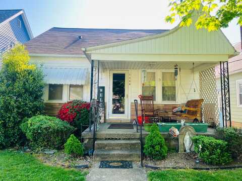 1044 10th St, Tell City, IN 47586