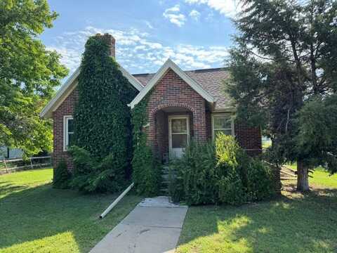 1007 N Lincoln St, Russell, KS 67665