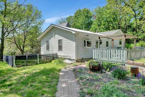 626 Atlantic St, Brownville, NE 68321