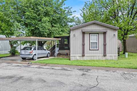 7800 Mockingbird Ln, North Richland Hills, TX 76180