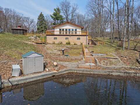 9614 West Shool Section Lake Dr., Mecosta, MI 49332