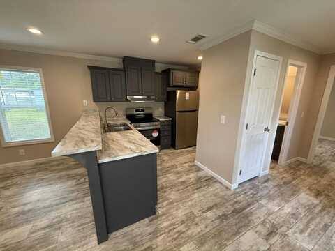 10201 W Beaver St, Jacksonville, FL 32220