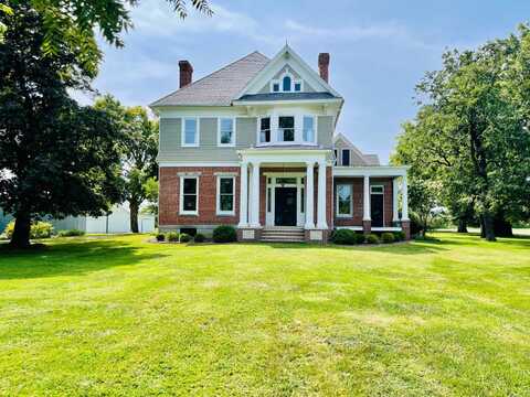 1501 East Washington St., Pittsfield, IL 62363