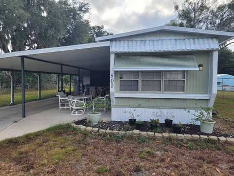800 Michigan St, Wildwood, FL 34785