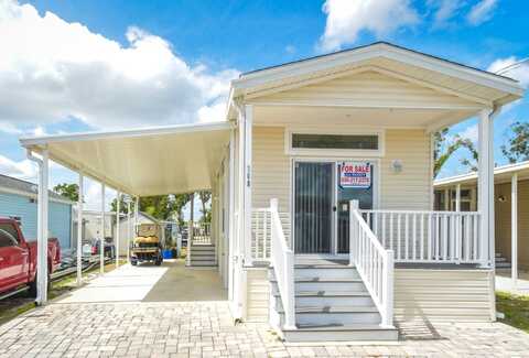 2206 Chaney Drive, Ruskin, FL 33570