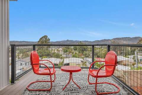 9100 Single Oak Dr., Lakeside, CA 92040
