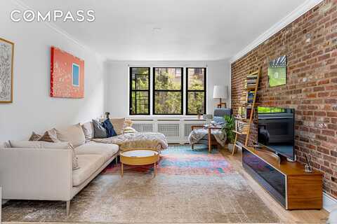250 West 15th Street, New York, NY 10011