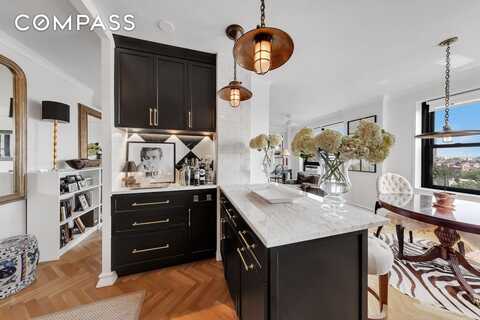 210 Clinton Avenue, Brooklyn, NY 11205