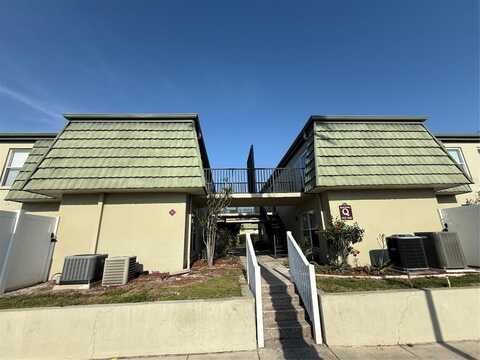 1799 N Highland Avenue, Clearwater, FL 33755
