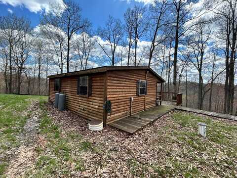 757 Huey Run Road, Mannington, WV 26582