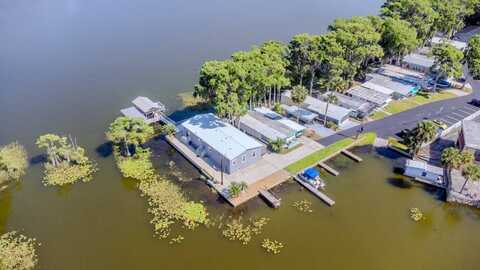 954 Villa Lagoon, Tavares, FL 32778