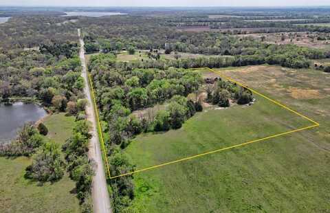 0000 Douglas Rd, Cherryvale, KS 67335