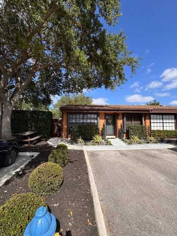 2381 Poinsetta Court, Pembroke Pines, FL 33026