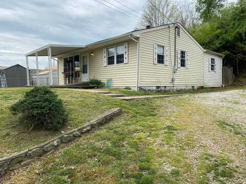 23 Fairview, Alum Creek, WV 25003