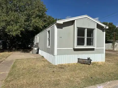 201 S Preston Road, Burkburnett, TX 76354