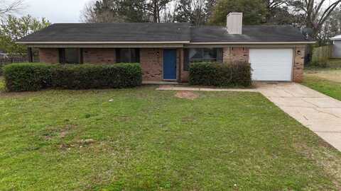 204 Barbara Dr, Ozark, AL 36360