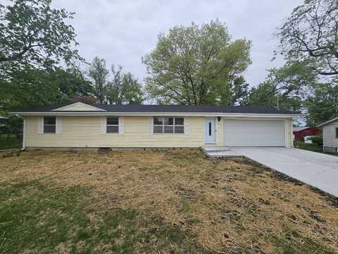 530 W McGaughy Street, Hamilton, MO 64644