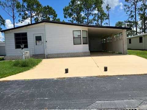 19731 Woodfield Circ, Fort Myers, FL 33903