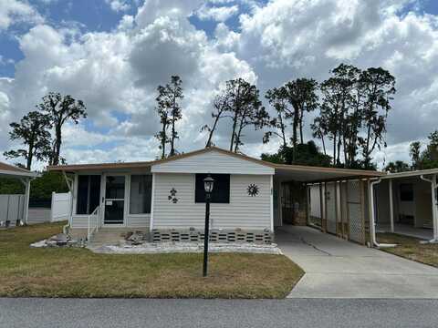 375 Crestwood Dr., Mulberry, FL 33860