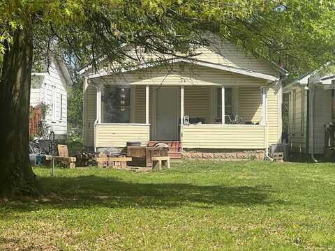 2314 R 10th Avenue, Huntington, WV 25703