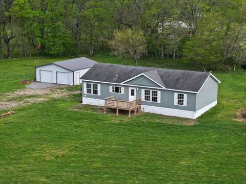 2002 County Road 1975 E, Crossville, IL 62827