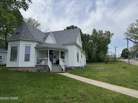 301 S 7th Street, Sarcoxie, MO 64862