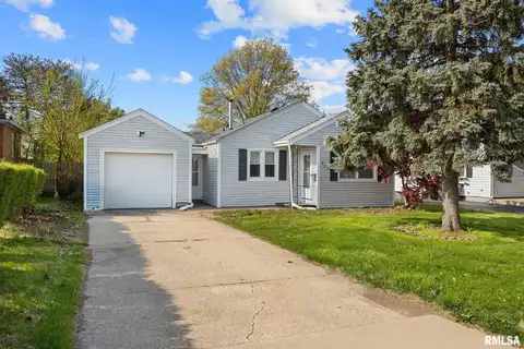 812 W RIDGE Road, Peoria, IL 61614