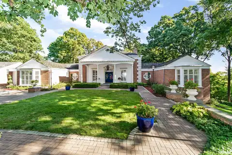 7618 N EDGEWILD Drive, Peoria, IL 61614