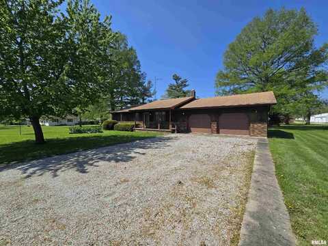 201 S DOGWOOD Street, Belle Rive, IL 62810