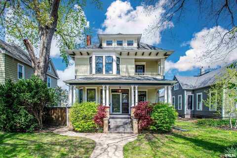 1635 W MOSS Avenue, Peoria, IL 61606