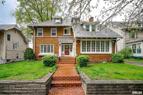 311 W ARMSTRONG Avenue, Peoria, IL 61604