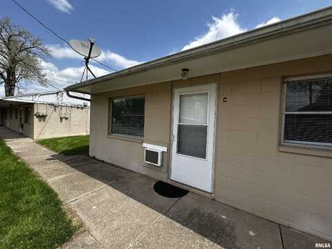 135 SHADOWAY Drive, East Peoria, IL 61611