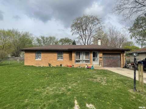 10515 N WASHINGTON Street, Mossville, IL 61552