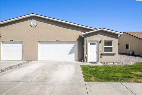 550 N Grant St, Kennewick, WA 99336