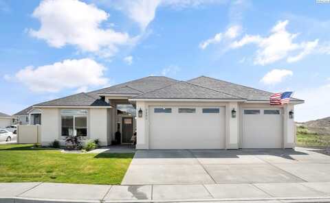 7201 W 33rd Place, Kennewick, WA 99338