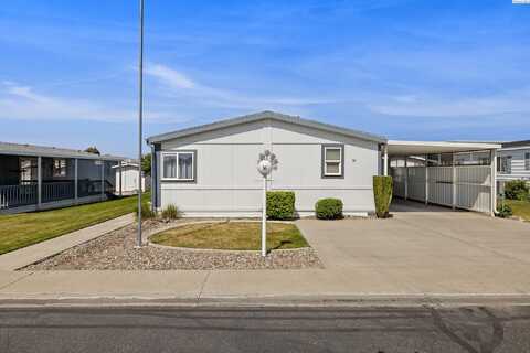 312 S Columbia Center Blvd. #56, Kennewick, WA 99336