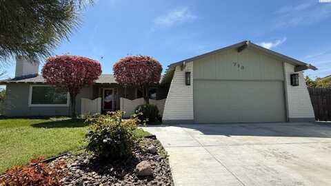 713 W 25th Ave, Kennewick, WA 99337