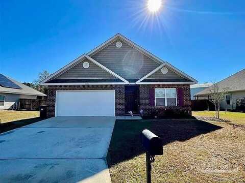 8761 Bradfield Dr, Pensacola, FL 32507