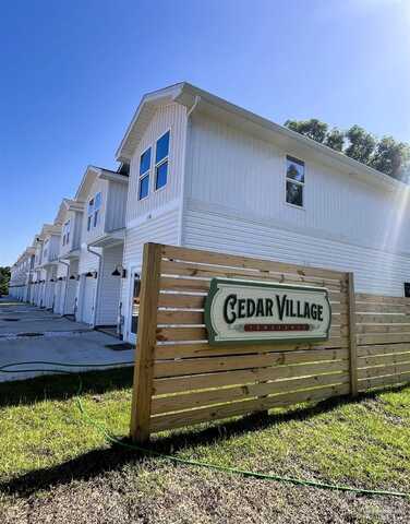 7155 Village Ln, Pensacola, FL 32504