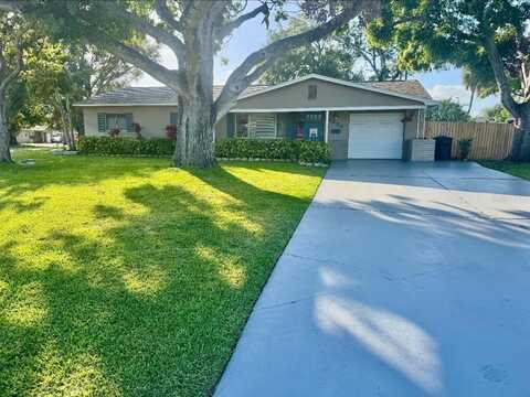 2400 62ND STREET N, Saint Petersburg, FL 33710