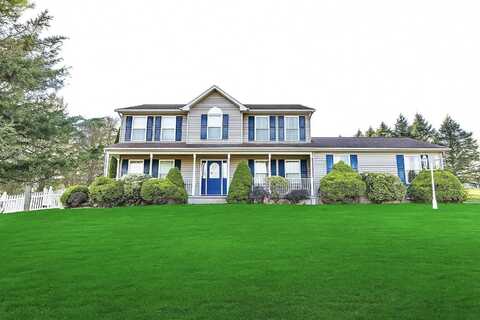 126 Arthur Lane, Brodheadsville, PA 18322
