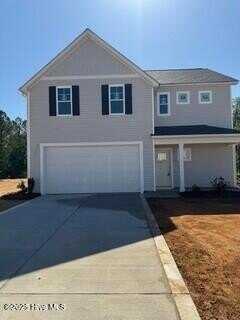 306 Peeler Circle, Raeford, NC 28376