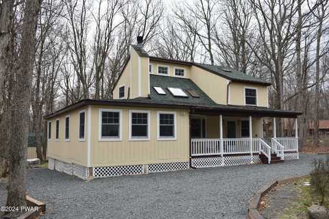 102 Franklin Drive, Lords Valley, PA 18428