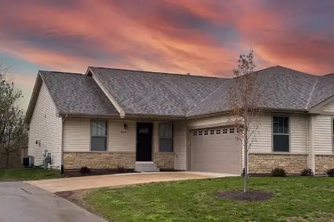 5709 JACKIES, LOVES PARK, IL 61111