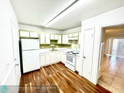 2061 NW 47th Ter, Lauderhill, FL 33313